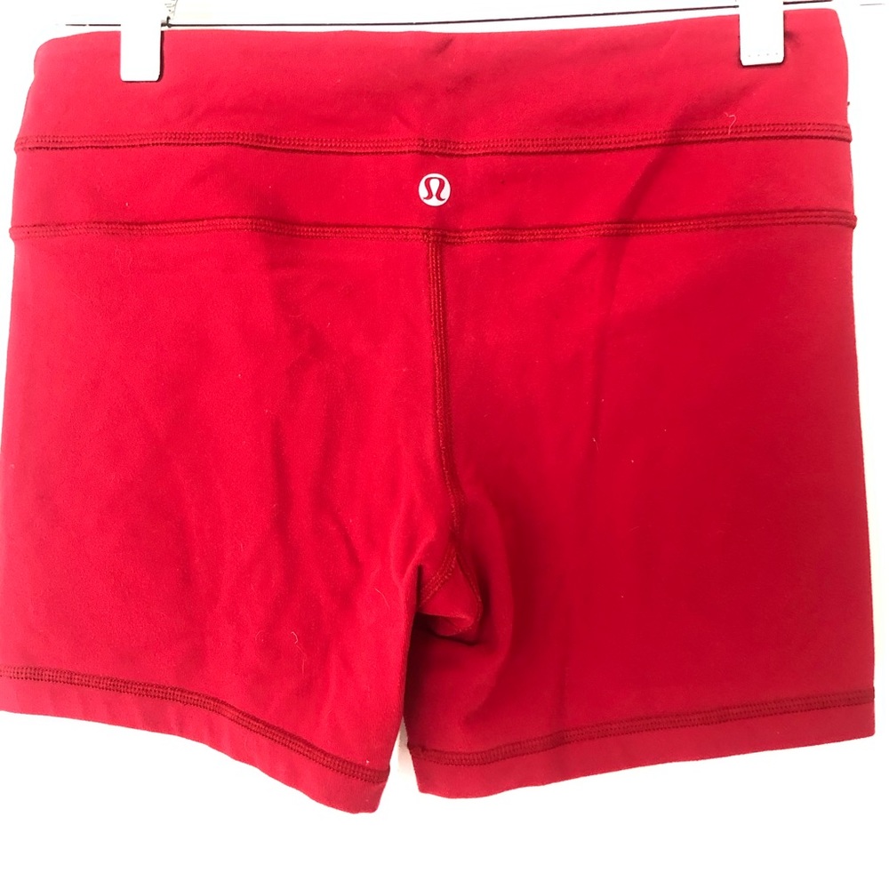 Lululemon shorts/spandex